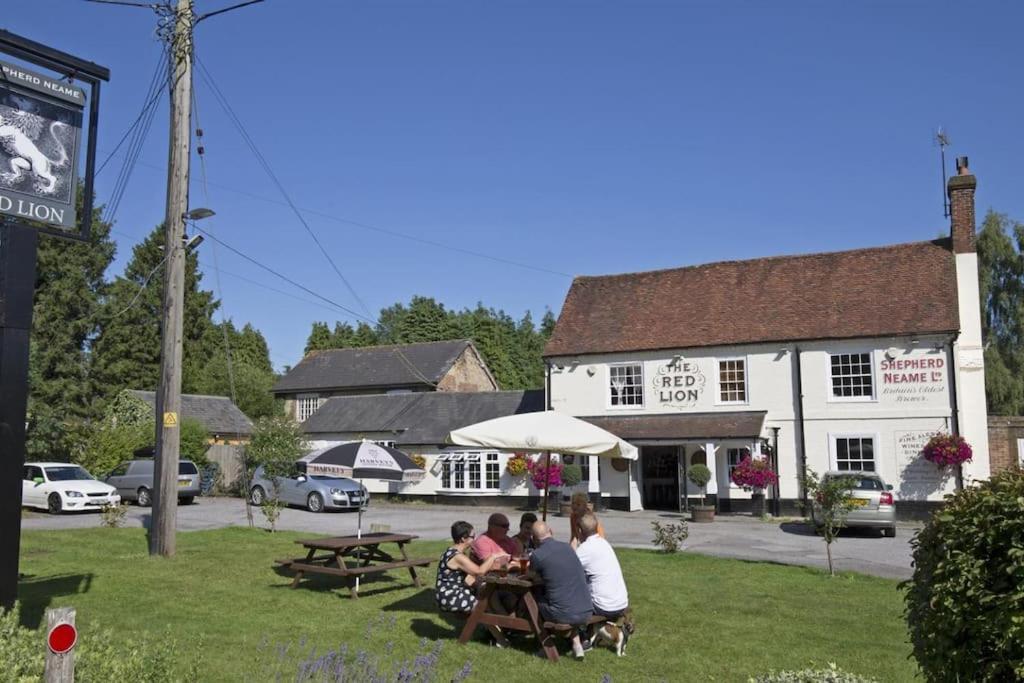 The Retreat Chelwood Gate Exterior foto